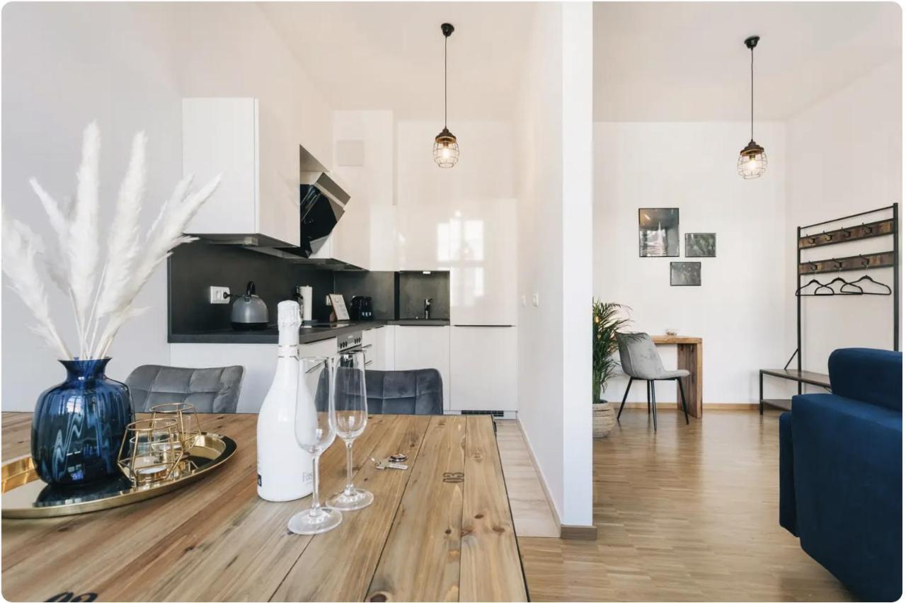 Tip! Zentraler Geht'S Nicht! Premium Apartment In Der Altstadt Дрезден Екстериор снимка
